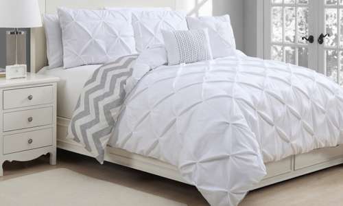 Grandeur Kiss-Pleat Duvet-Cover Set